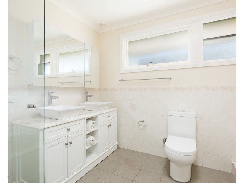 33 Pambula Road, Engadine NSW 2233