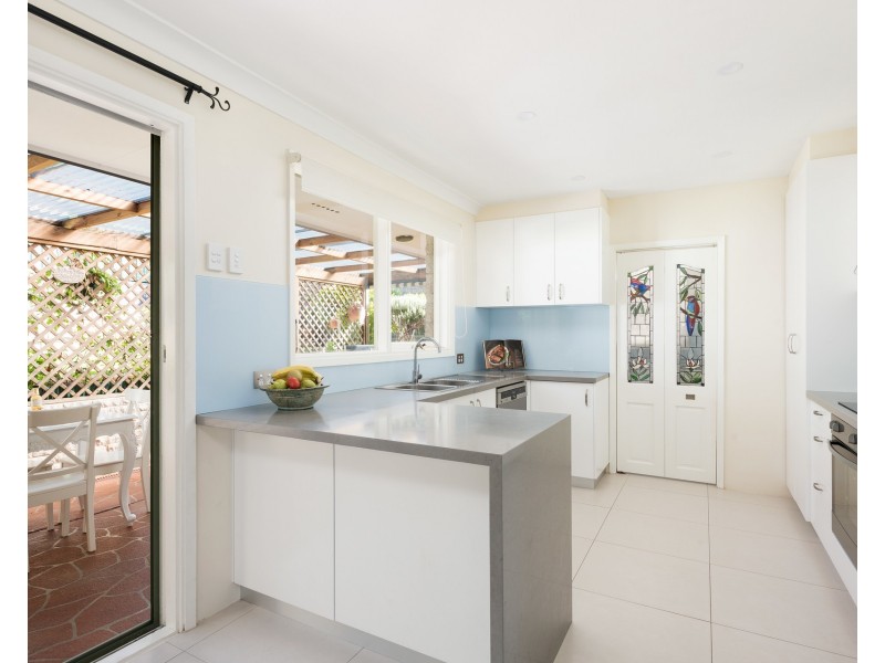 33 Pambula Road, Engadine NSW 2233