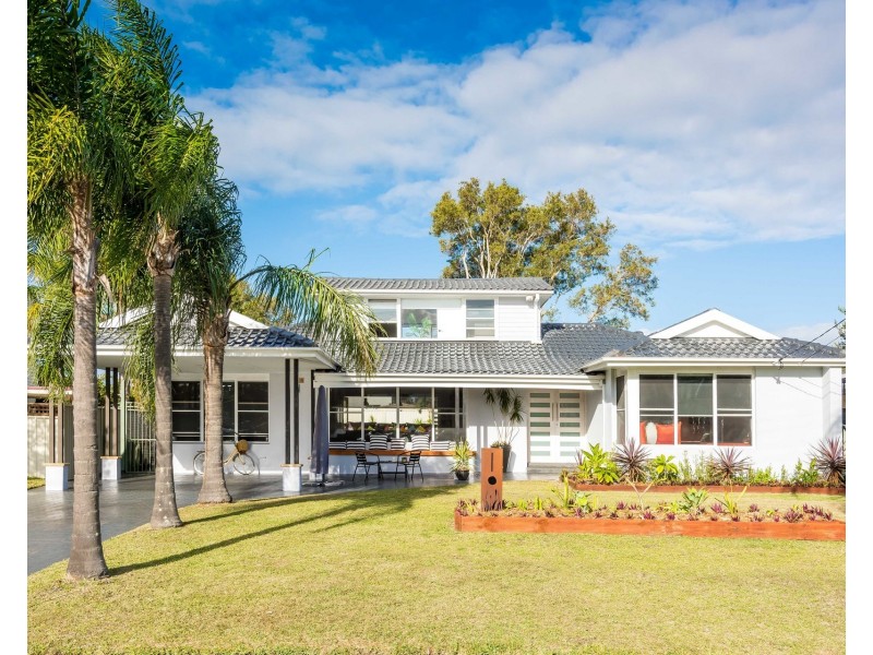 4 Nymboida Crescent, Sylvania Waters NSW 2224