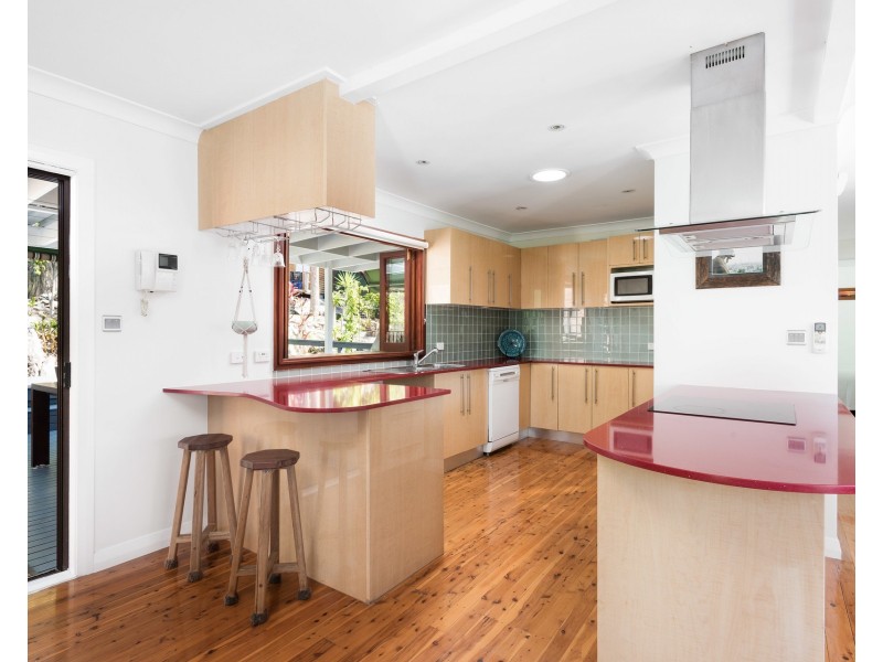 54 Upper Washington Drive, Bonnet Bay NSW 2226