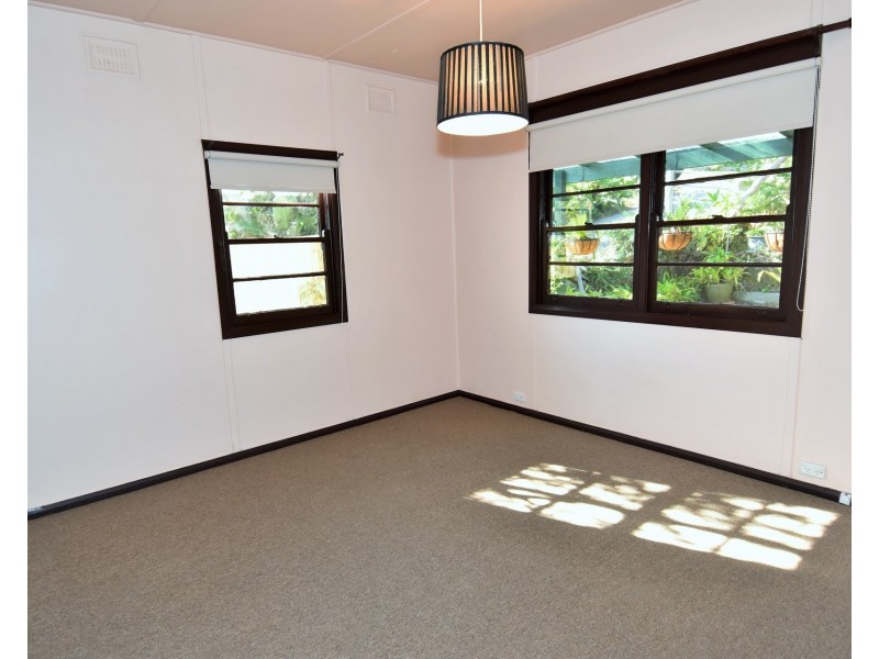 25 Connell Road, Oyster Bay NSW 2225