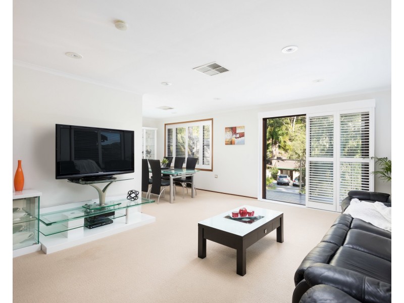 17 Glenhaven Place, Oyster Bay NSW 2225