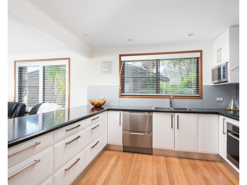 17 Glenhaven Place, Oyster Bay NSW 2225