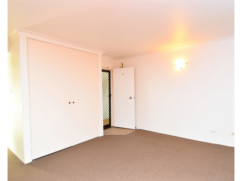 6/8-12 Railway Crescent, Jannali NSW 2226