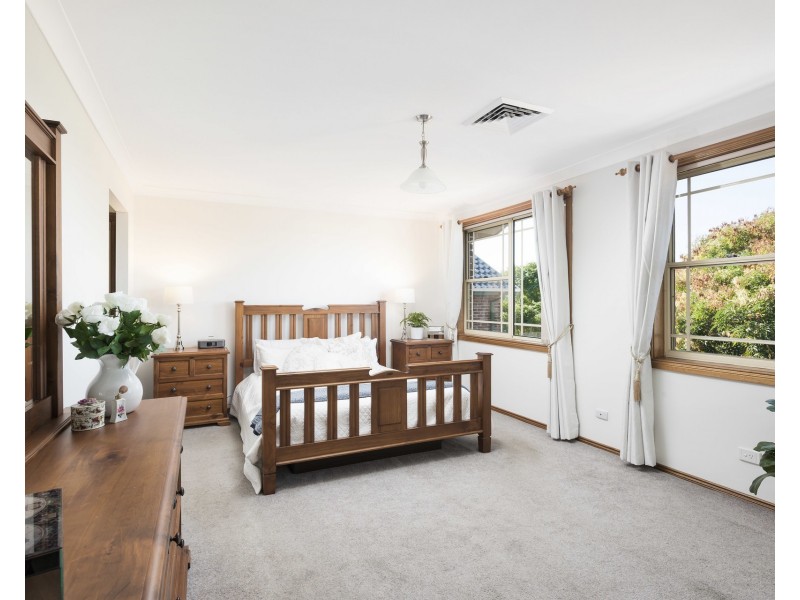 3 Pelican Place, Woronora Heights NSW 2233