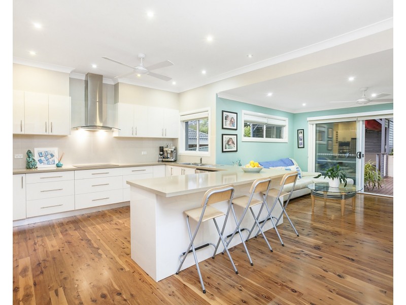 6 Palona Crescent, Engadine NSW 2233