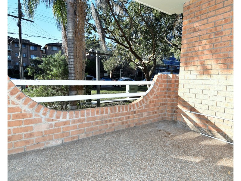 8/522-528 President Avenue, Sutherland NSW 2232