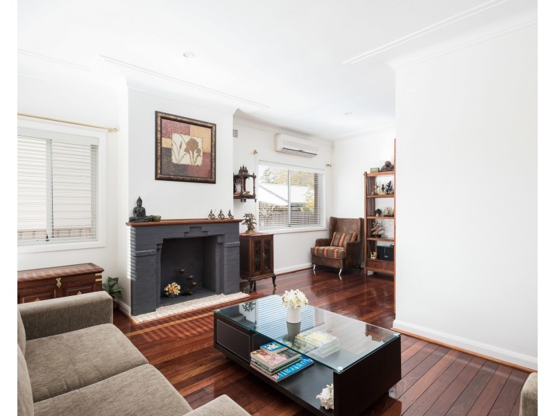 66 Warraba Street, Como NSW 2226
