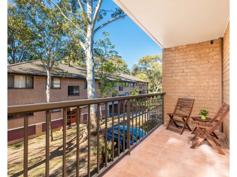 13/8-12 Railway Crescent, Jannali NSW 2226
