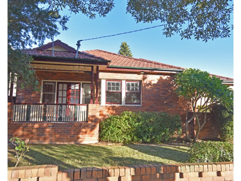 11 Burrell Street, Beverly Hills NSW 2209