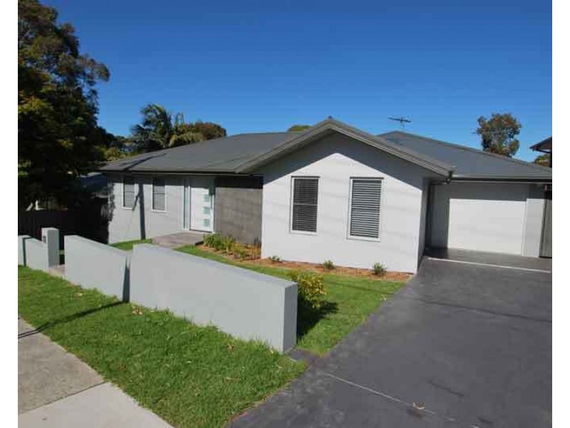 126 Anzac Avenue, Engadine NSW 2233