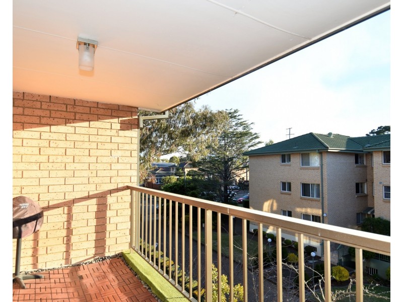 12/131-139 Oak Road, Kirrawee NSW 2232