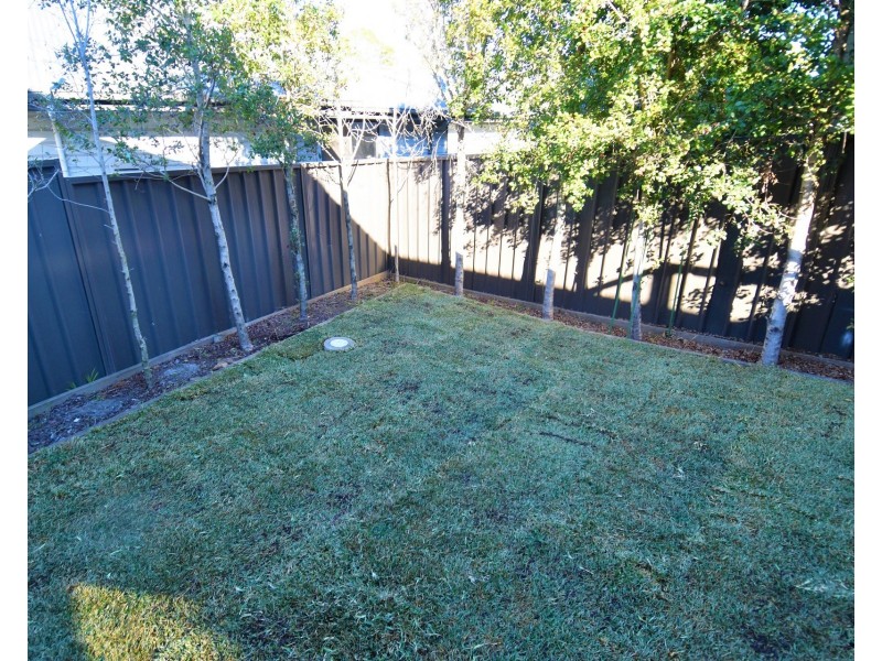 126 Anzac Avenue, Engadine NSW 2233