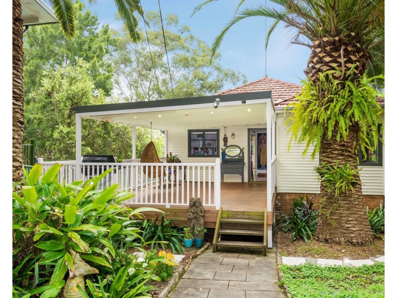 8 Ninth Avenue, Jannali NSW 2226