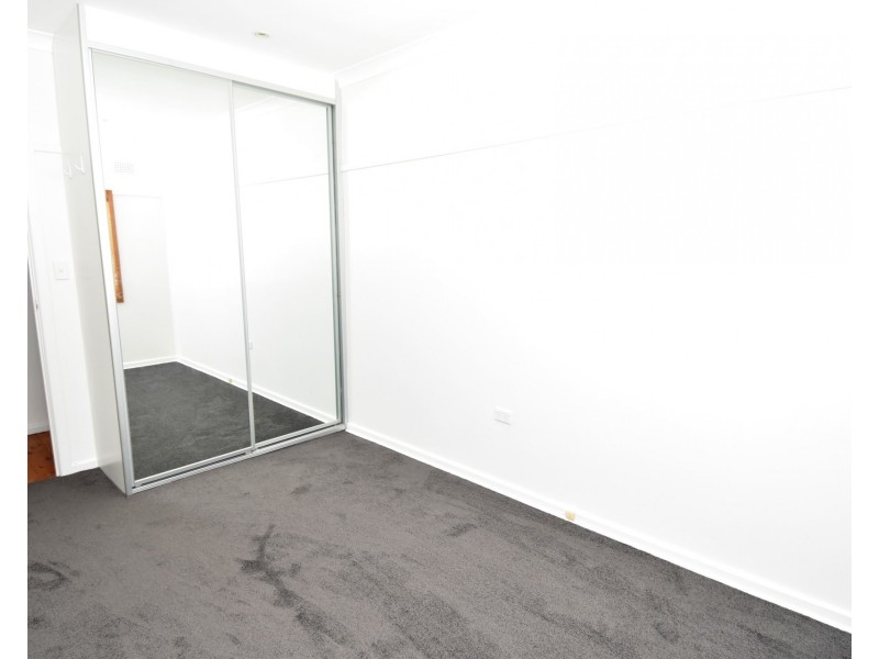 61 The Grand Parade, Sutherland NSW 2232