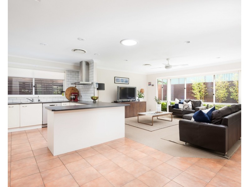 13 Binya Place, Como NSW 2226