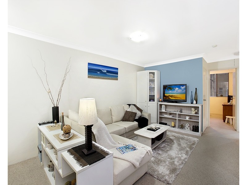 1/57 Auburn Street, Sutherland NSW 2232
