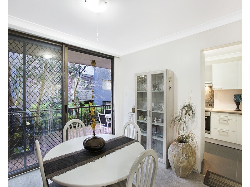 1/57 Auburn Street, Sutherland NSW 2232