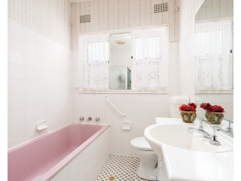 84 Coonong Road, Gymea Bay NSW 2227