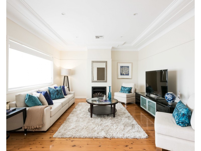 48 Easton Avenue, Sylvania NSW 2224