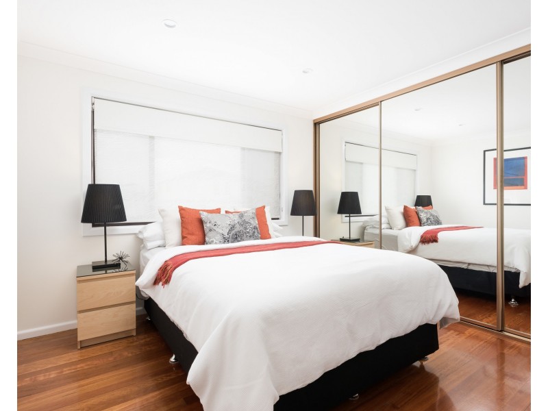 48 Easton Avenue, Sylvania NSW 2224