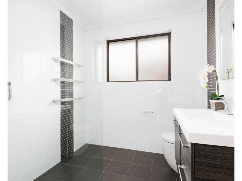 48 Easton Avenue, Sylvania NSW 2224