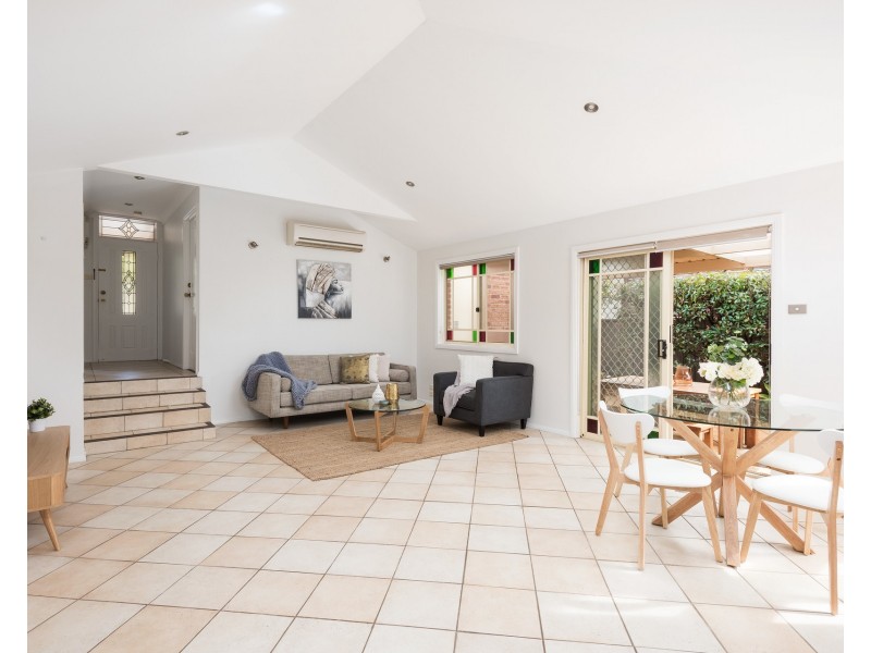 20A Bidurgal Avenue, Kirrawee NSW 2232