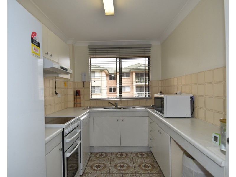 3/131-139 Oak Road, Kirrawee NSW 2232