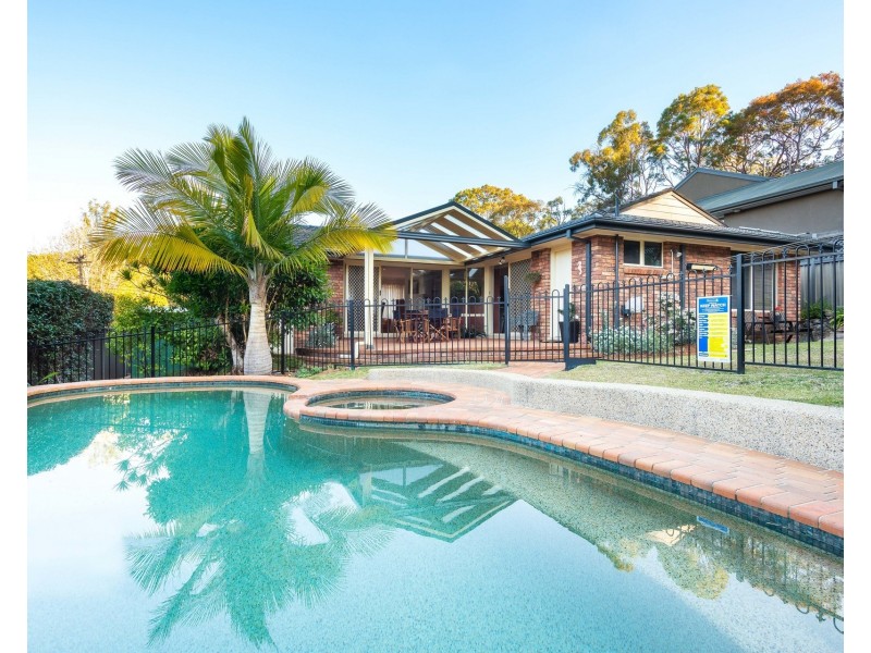 11 Binya Place, Como NSW 2226