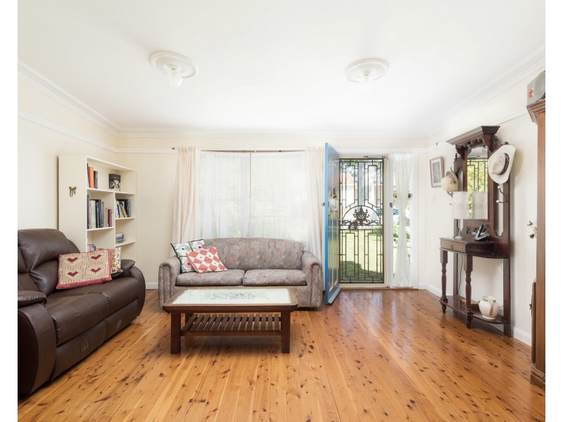 24 Weemala Avenue, Kirrawee NSW 2232