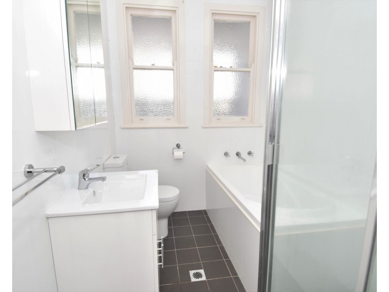 14 Burunda Street, Como NSW 2226