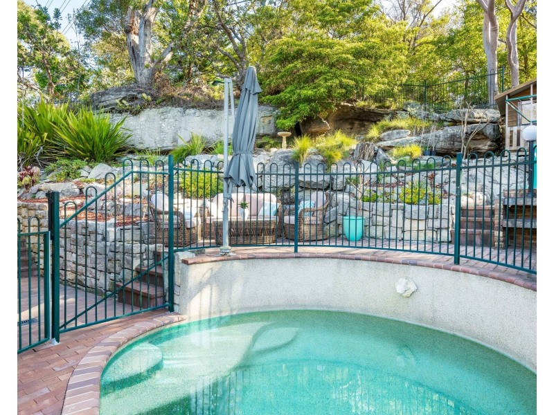 52 Upper Washington Drive, Bonnet Bay NSW 2226