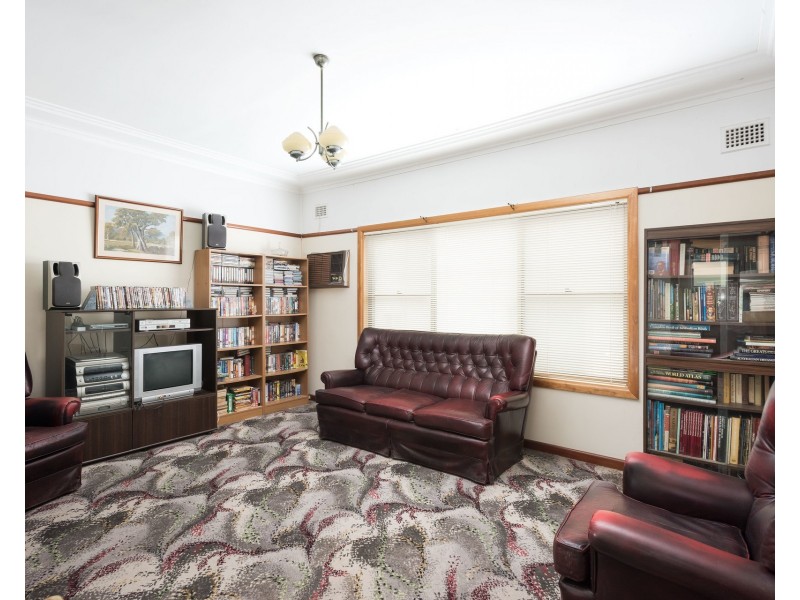 17 Eighth Avenue, Jannali NSW 2226