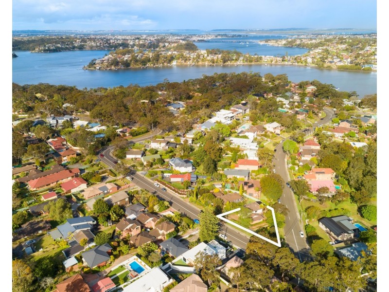 18 Como Road, Oyster Bay NSW 2225