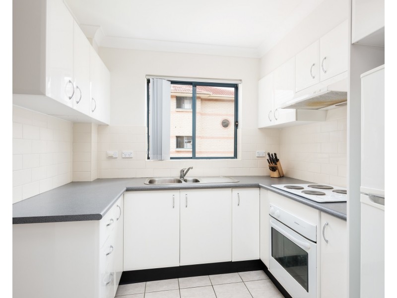 14/42-48 Merton Street, Sutherland NSW 2232