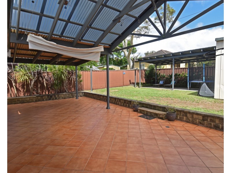 22 Redwood Road, Engadine NSW 2233
