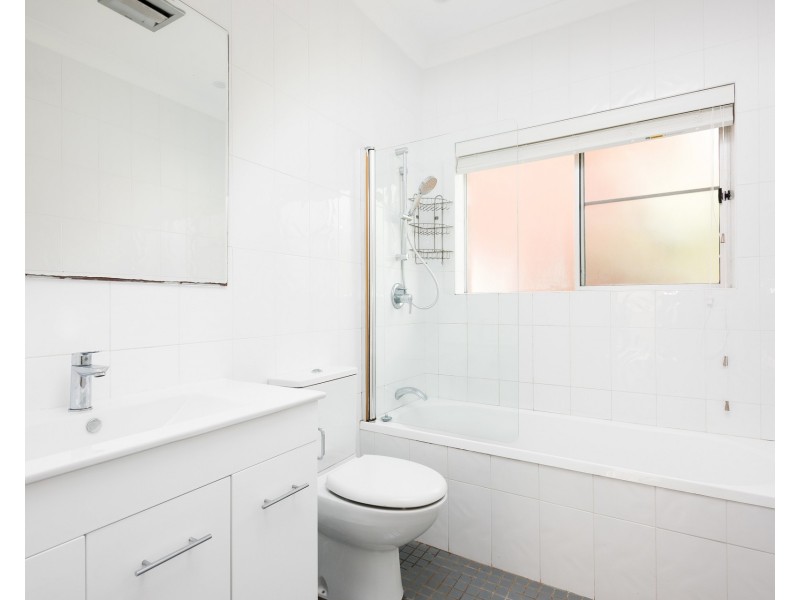 66 Warraba Street, Como NSW 2226