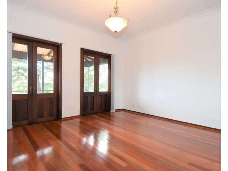 12 Vernon Avenue, Gymea Bay NSW 2227