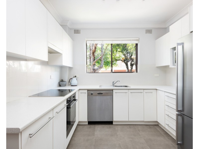 1/6-8 Curtis Street, Caringbah NSW 2229