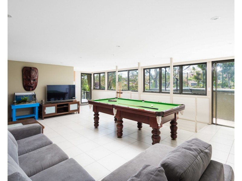 11 Tenth Avenue, Oyster Bay NSW 2225