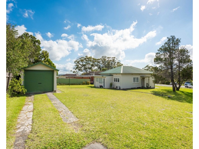17 Ninth Avenue, Jannali NSW 2226