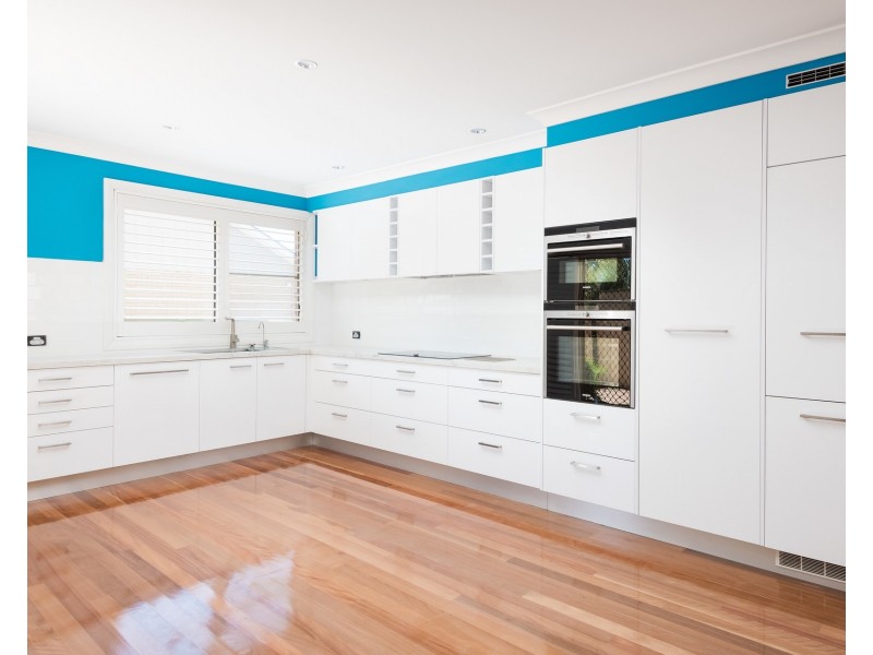 2/15 Foch Avenue, Gymea NSW 2227