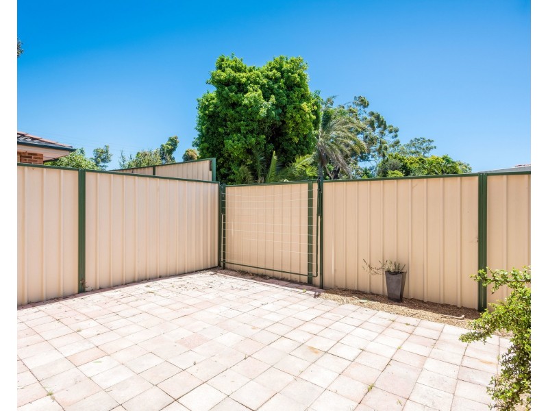 2/15 Foch Avenue, Gymea NSW 2227