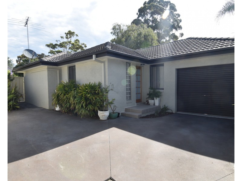 2A Fourth Avenue, Jannali NSW 2226