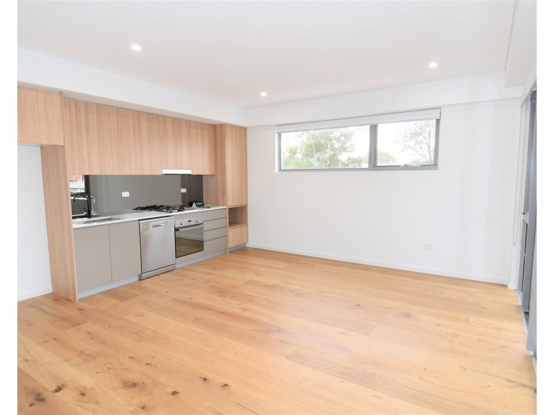 202/9 Moore Street, Sutherland NSW 2232