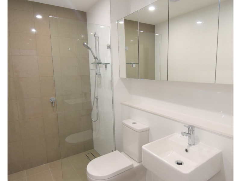 202/9 Moore Street, Sutherland NSW 2232