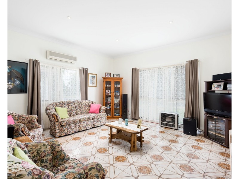 227 Loftus Avenue, Loftus NSW 2232