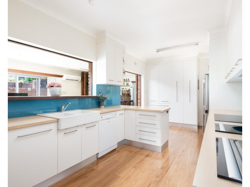 16 Ulladulla Place, Kareela NSW 2232