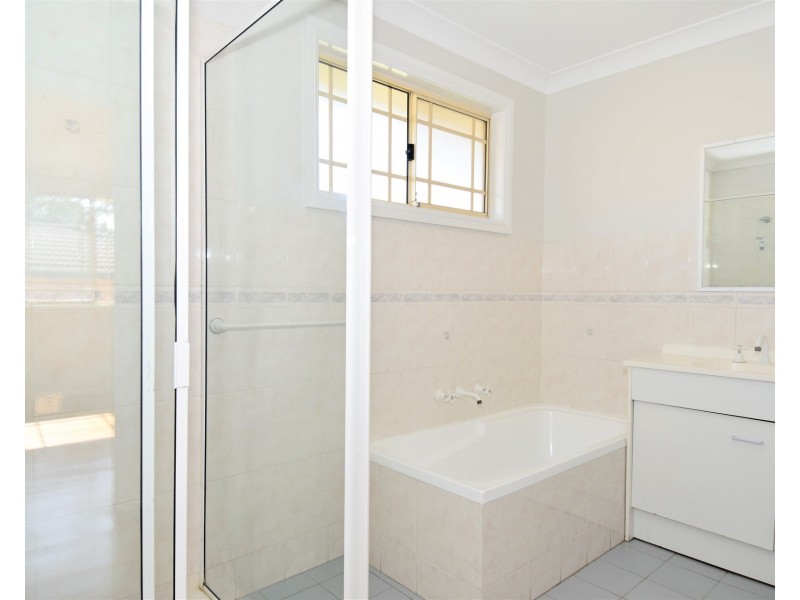 4/23 Langdale Avenue, Revesby NSW 2212