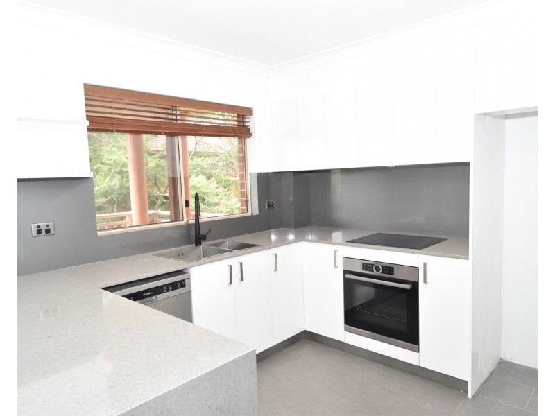 17/41-43 Vermont Street, Sutherland NSW 2232